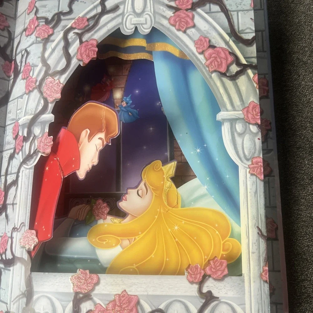 Princess Magic: A Moving Windows Storybook By Jodie Shepherd